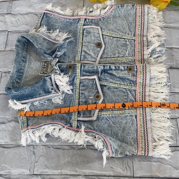 Vintage cropped Vest size medium - Picture 13 of 14